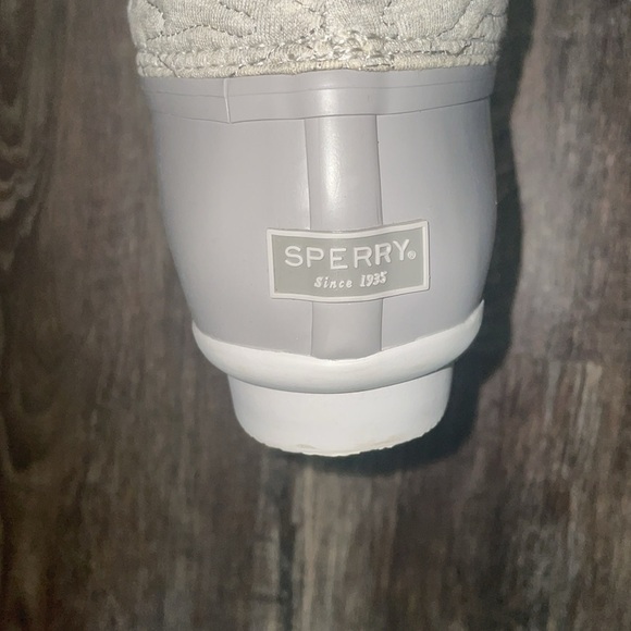 Sperry Light Gray and Cream Boots - Picture 2 of 4